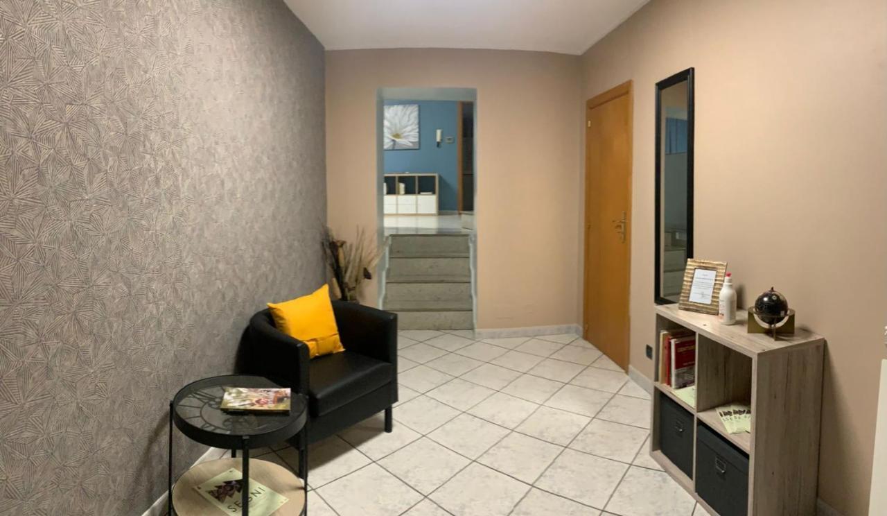 Augustali Momenti Apartment Centuripe Bagian luar foto