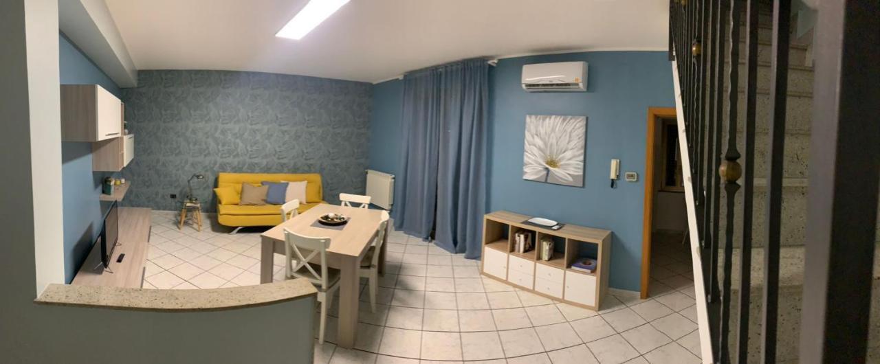 Augustali Momenti Apartment Centuripe Bagian luar foto